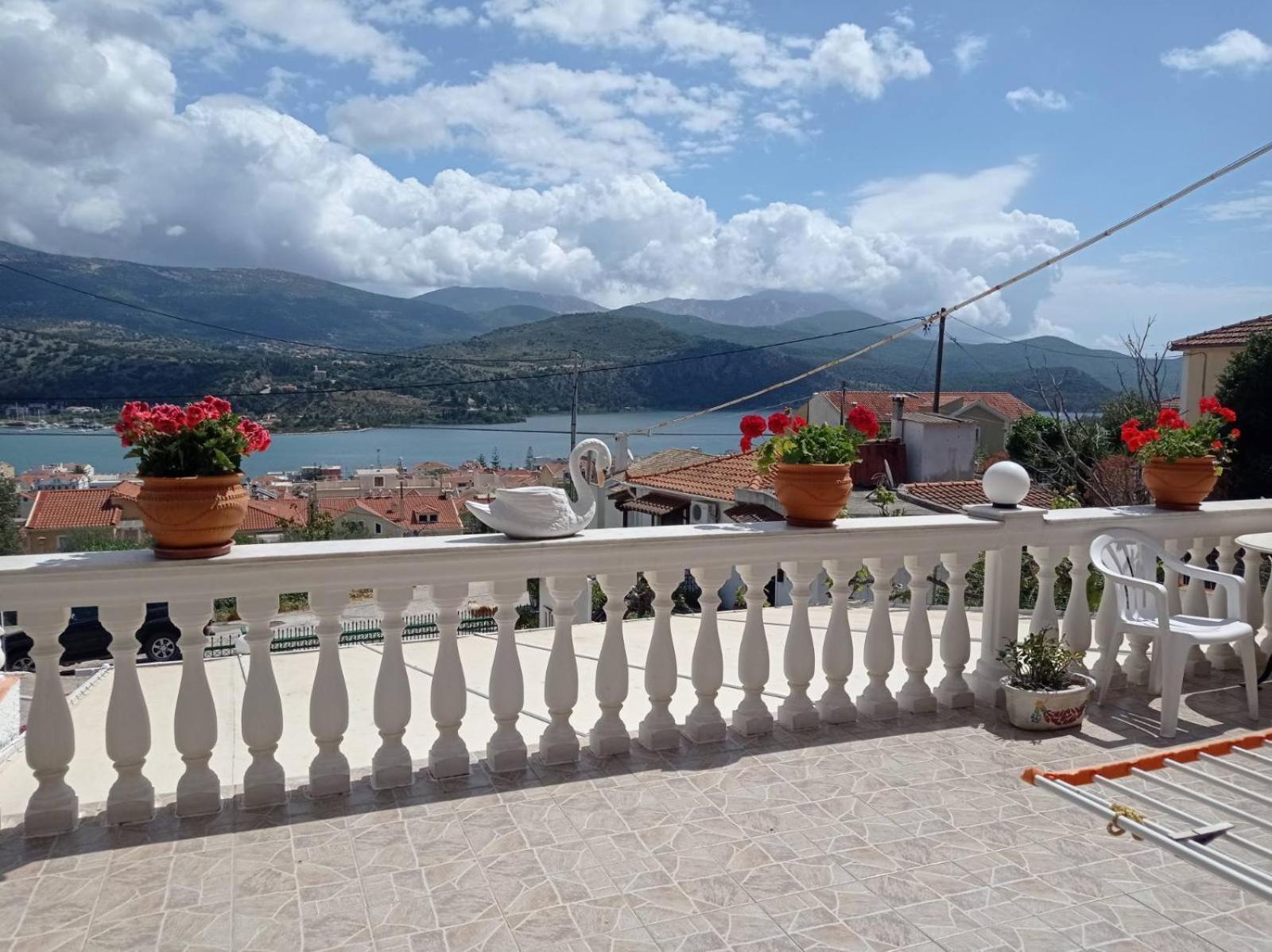 Elenh House Apartment Argostoli  Bagian luar foto